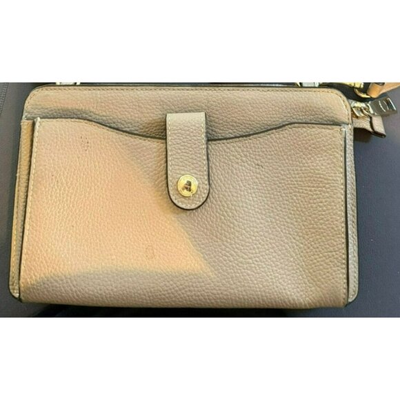 Coach Pebbled Leather Crossbody Wallet Beige 8" X 5" With Detachable Strap - Picture 1 of 6